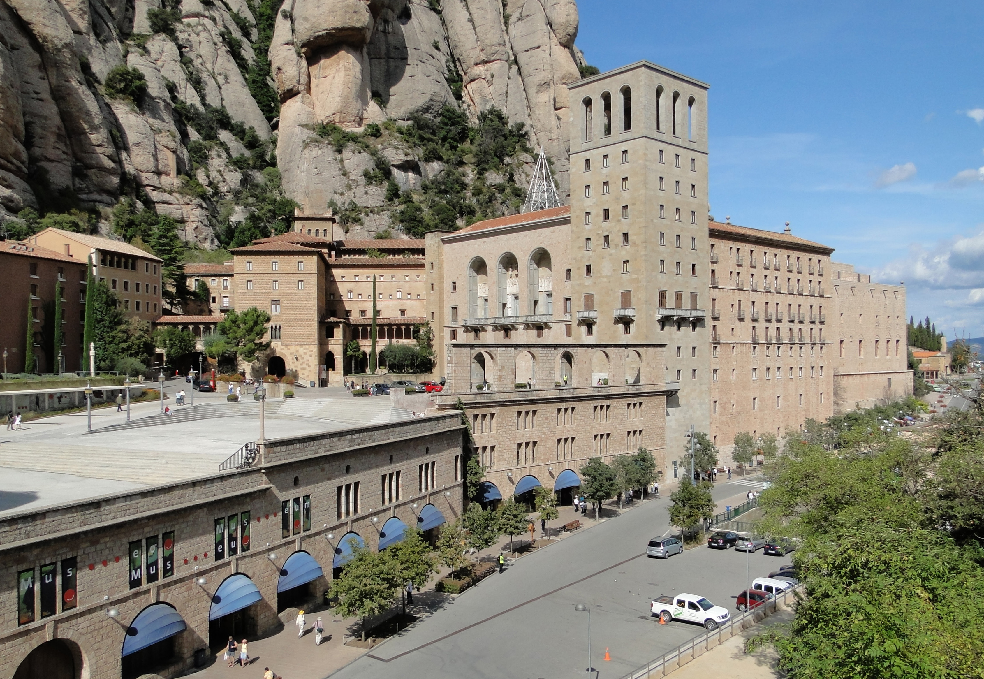 3° GIORNO: Montserrat - Barcellona