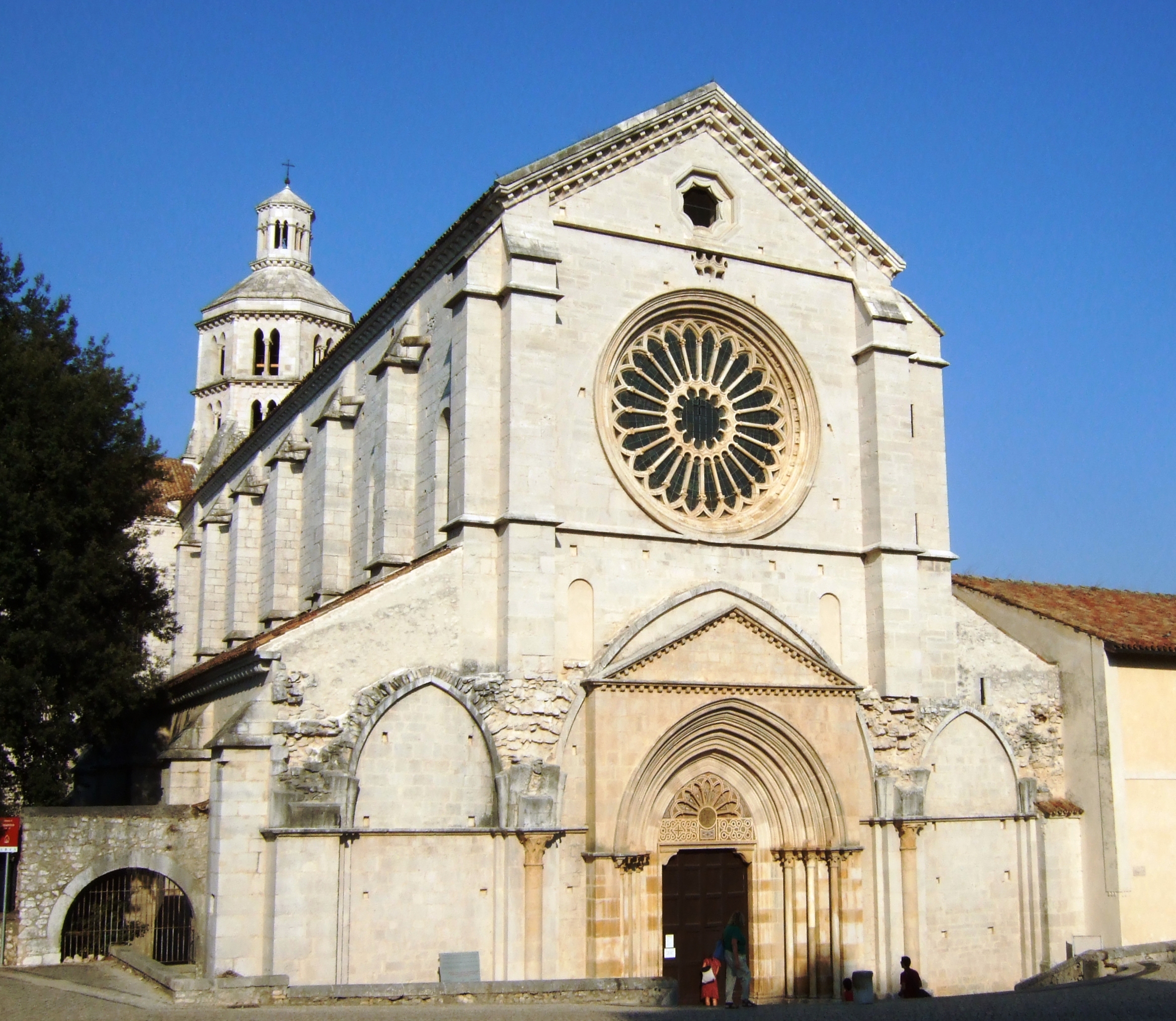 3° giorno >: Abbazia di Fossanova / Gaeta / cenone e veglione di fine anno