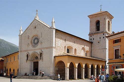 2° giorno: 31 dicembre 2026: Norcia / Cascia / cenone e veglione di fine anno