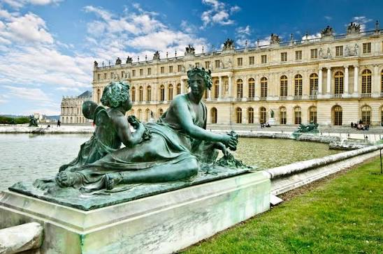 2° GIORNO: Parigi e Versailles