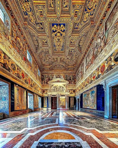 4° Giorno: ROMA: PALAZZO DEL QUIRINALE – MILANO