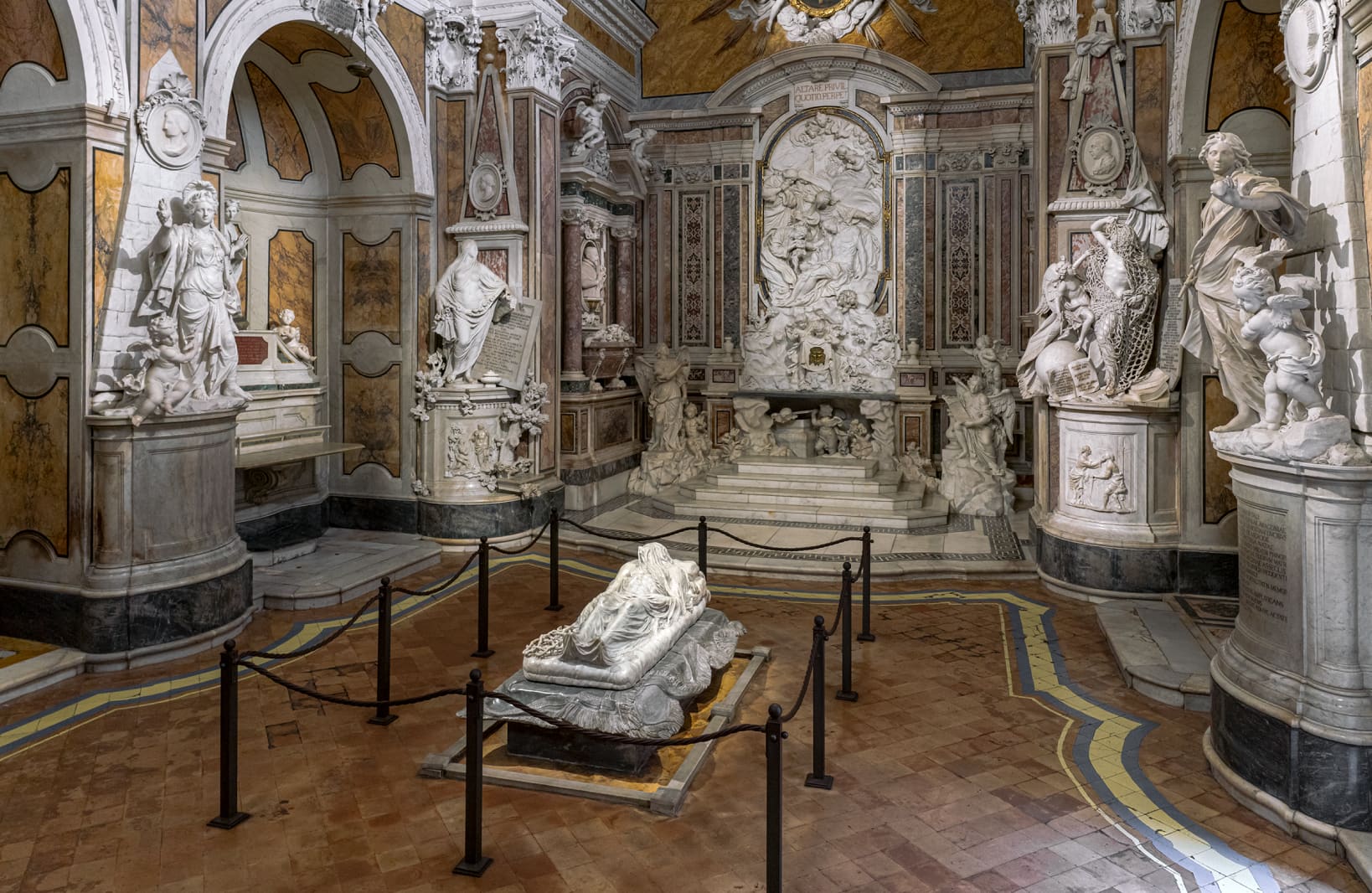 1° Giorno: Milano /  MILANO – NAPOLI